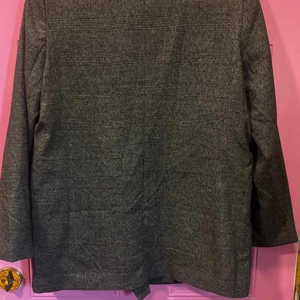 Garage Women's Gray/Black‎ Plaid Blazer
